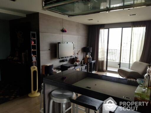 1-BR Condo at Icon 3 Condominium close to Thong Lo