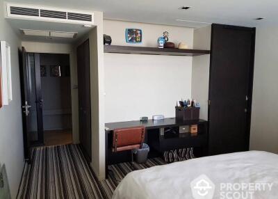 1-BR Condo at Icon 3 Condominium close to Thong Lo