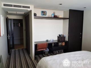 1-BR Condo at Icon 3 Condominium close to Thong Lo