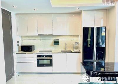 1-BR Condo at The Bangkok Sathorn near BTS Surasak