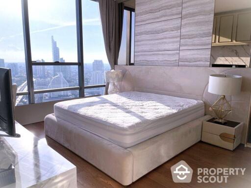 1-BR Condo at The Bangkok Sathorn near BTS Surasak