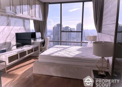 1-BR Condo at The Bangkok Sathorn near BTS Surasak