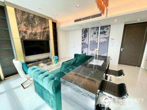 1-BR Condo at The Bangkok Sathorn near BTS Surasak