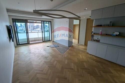 Rare 3 Bedroom Condo in Sathorn-Narathiwat, BTS Chong Nonsi