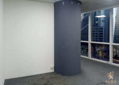 Prime Location  Fitted Office  High Floor