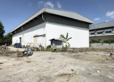 Exterior view of warehouse building