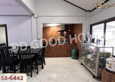 Spacious kitchen with dining area