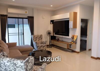 4 Bed 3 Bath 230 SQ.M Villa​ Arcadia Srinakarin