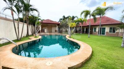 4 Bed 6 Bath in East Pattaya HS5368