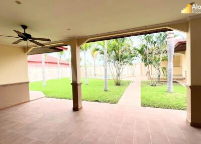 4 Bed 6 Bath in East Pattaya HS5368