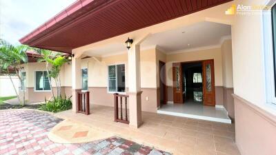 4 Bed 6 Bath in East Pattaya HS5368