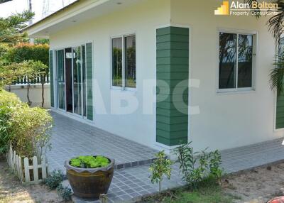 3 Bed 2 Bath Pool Villa in Bang Saray HS5379