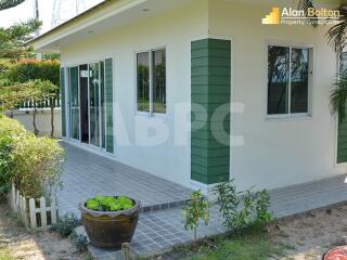 3 Bed 2 Bath Pool Villa in Bang Saray HS5379