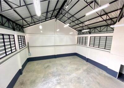 For Rent Pathum Thani Warehouse Bang Bua Thong-Suphan Buri Lat Lum Kaeo