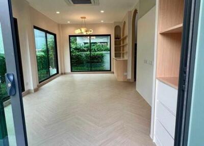 For Sale Nonthaburi Single House Bangkok Boulevard Rama 5 Ratchaphruek Bang Kruai