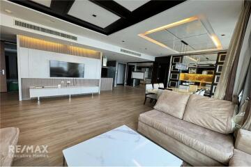 For Sale: Pet-Friendly 3-Bedroom  Maid Condo at Fullerton Sukhumvit near BTS Ekkamai - 7 Mins Walk