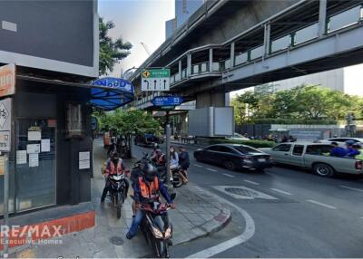 Prime Land for Condo Development near Thonglor BTS Station