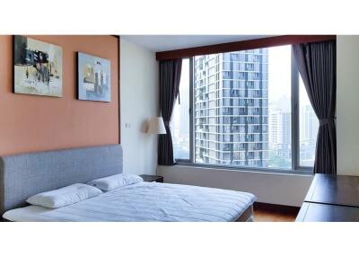 Spacious 2 Bedroom Condo for Rent at All Seasons Mansion, 7 Mins Walk to BTS Phloen Chit