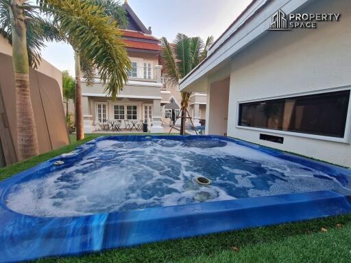 Thai Style 6 Bedroom Pool Villa In East Pattaya For Sale