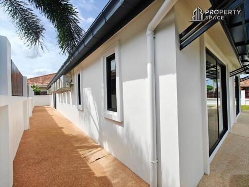 Modern 4 Bedroom Pool Villa In East Pattaya For Sale