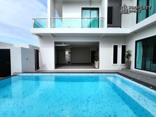 4 Bedroom Modern Luxury Pool Villa In East Pattaya For Sale