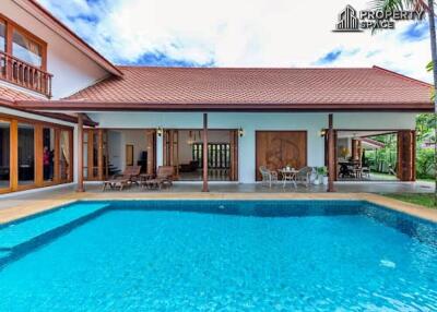 4 Bedroom Pool Villa Modern Bali Style In Na Jomtien For Sale and Rent