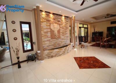 Luxury Pool Villa in Hua Hin at Palm Hills Golf Resort