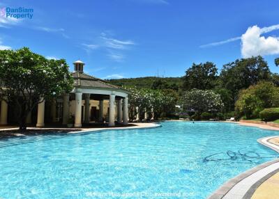 Luxury Pool Villa in Hua Hin at Palm Hills Golf Resort