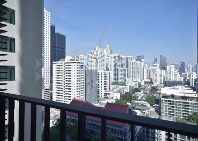 Edge Sukhumvit 23 BTS ASOKE 1 Bed 1 Bath  C1811120318