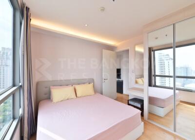 H Sukhumvit 43 BTS PHROM PHONG 2 Bed 2 Bath  C2208300301