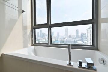 H Sukhumvit 43 BTS PHROM PHONG 2 Bed 2 Bath  C2208300301