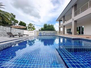 5 Bedrooms House East Pattaya H011820