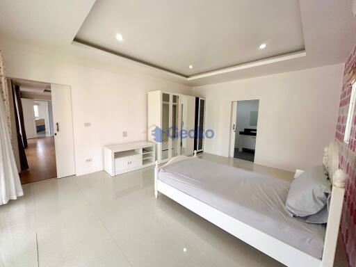 5 Bedrooms House East Pattaya H011820