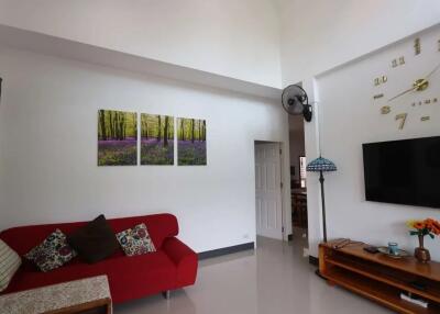 Fully Furnished Three-Bedroom Bungalow in Pa Phai, San Sai