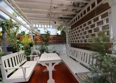 Fully Furnished Three-Bedroom Bungalow in Pa Phai, San Sai