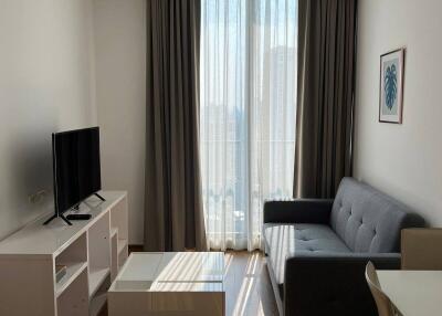 1-BR Condo at Noble Be 33 near BTS Phrom Phong