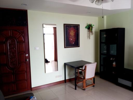 Sea view 1Bedroom Condo For Sale Pratamnuk