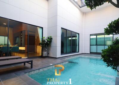 Modern Luxury Pool Villa - Reservoir Town Pattaya