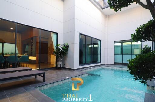 Modern Luxury Pool Villa - Reservoir Town Pattaya