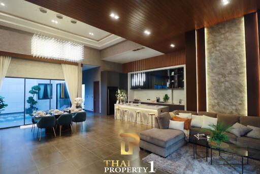 Modern Luxury Pool Villa - Reservoir Town Pattaya