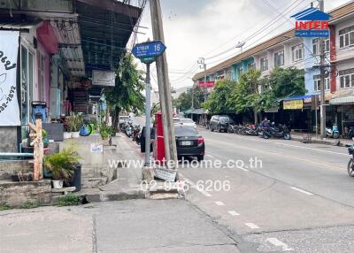 Street view of neighborhood