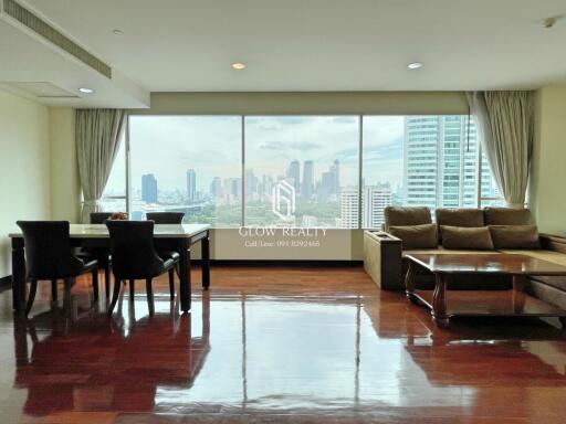 Spacious living room with city view