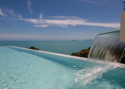 Infinity pool with ocean view