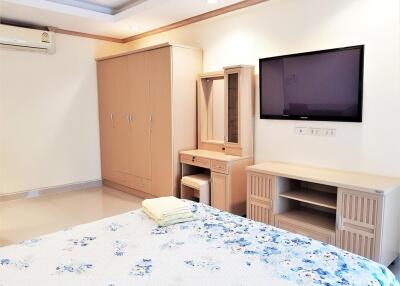 Spacious bedroom with modern amenities