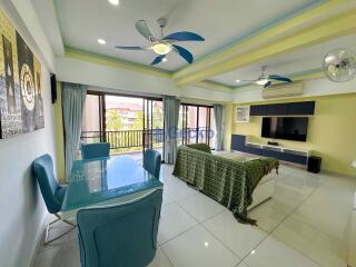 2 Bedrooms Condo in Chateau Dale Thabali Condo Jomtien C011823