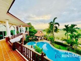 Stunning Pool Villa Resort style Fully Furnished