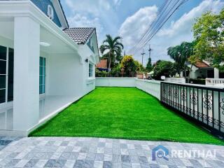 Stunning 3-Bedroom House in Pattaya