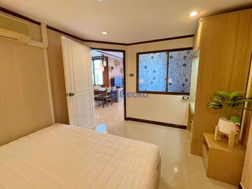 1 Bedroom Condo in Center Condotel South Pattaya C009232