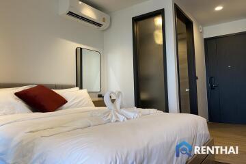 Edge Central Pattaya Luxurious Fully-Furnished