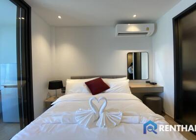 Edge Central Pattaya Luxurious Fully-Furnished